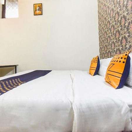 Spot On 70295 Sky Inn Jalandhar Exterior foto