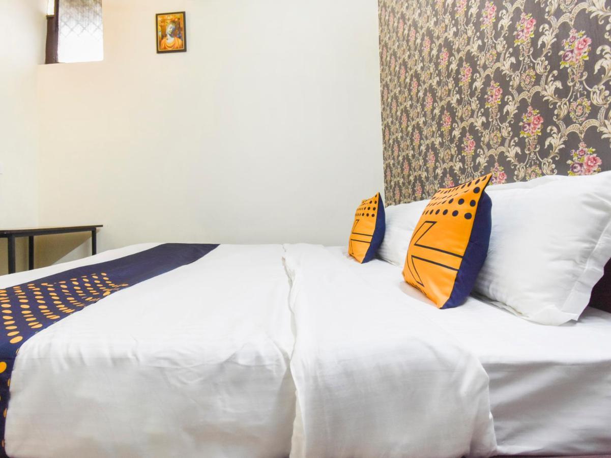 Spot On 70295 Sky Inn Jalandhar Exterior foto