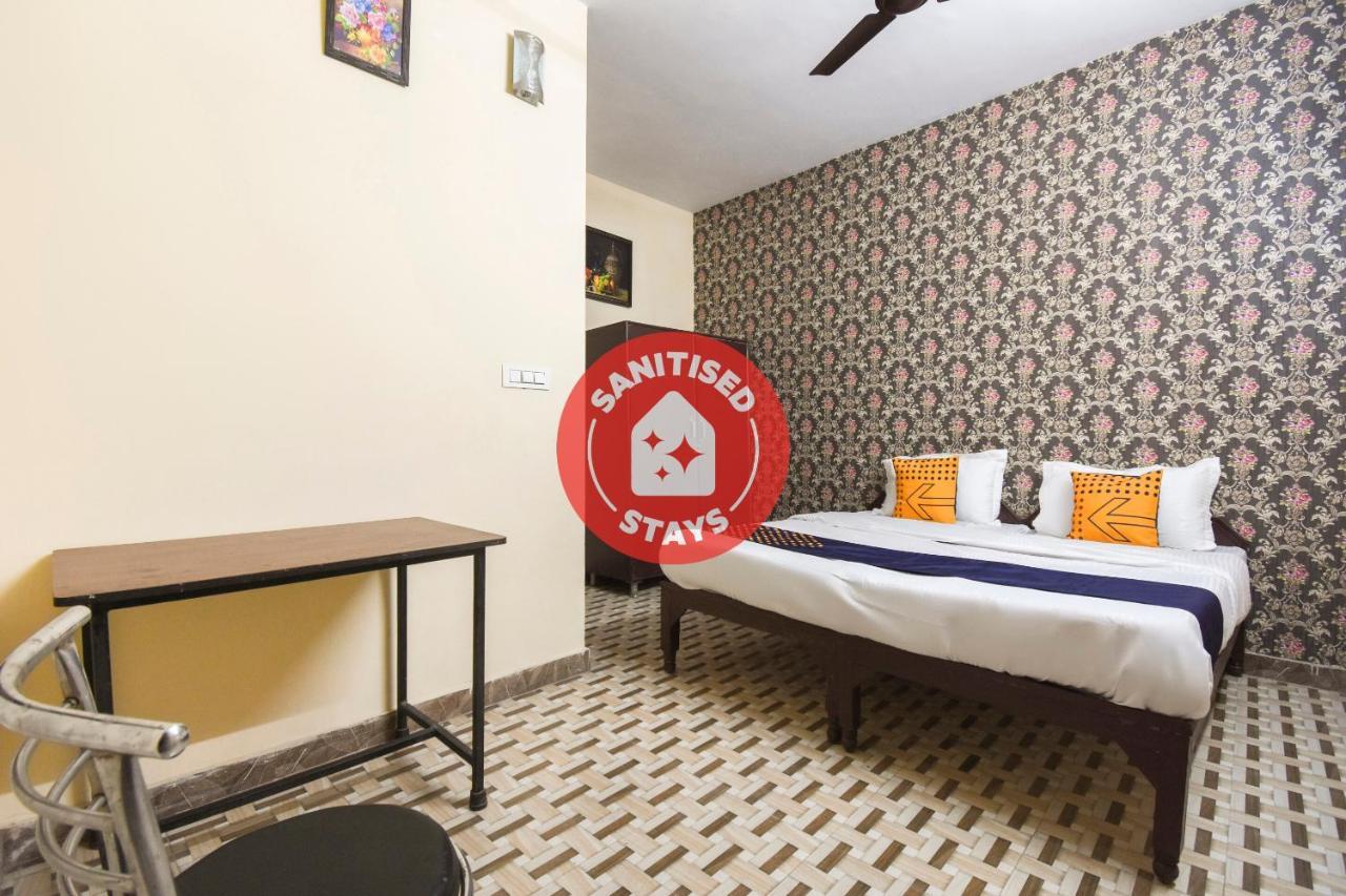 Spot On 70295 Sky Inn Jalandhar Exterior foto