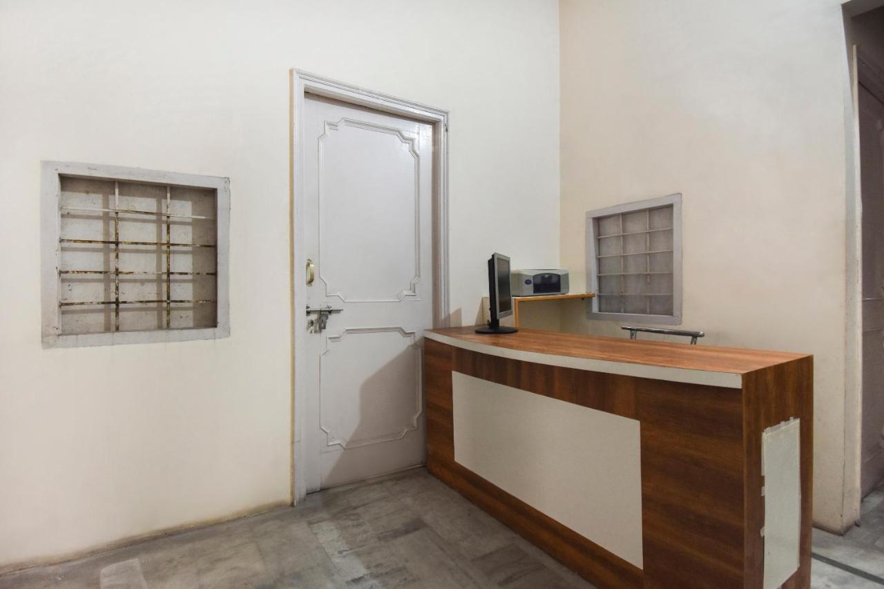 Spot On 70295 Sky Inn Jalandhar Exterior foto
