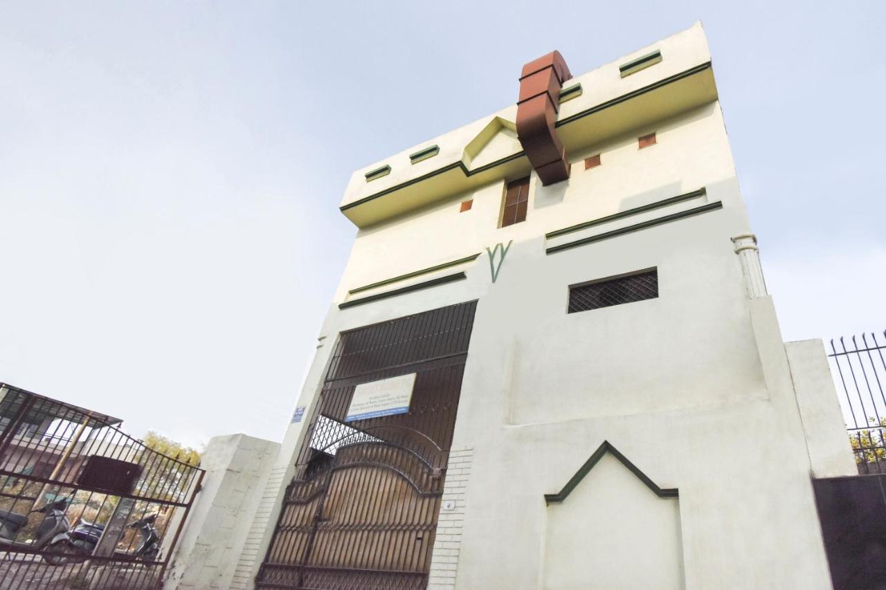 Spot On 70295 Sky Inn Jalandhar Exterior foto