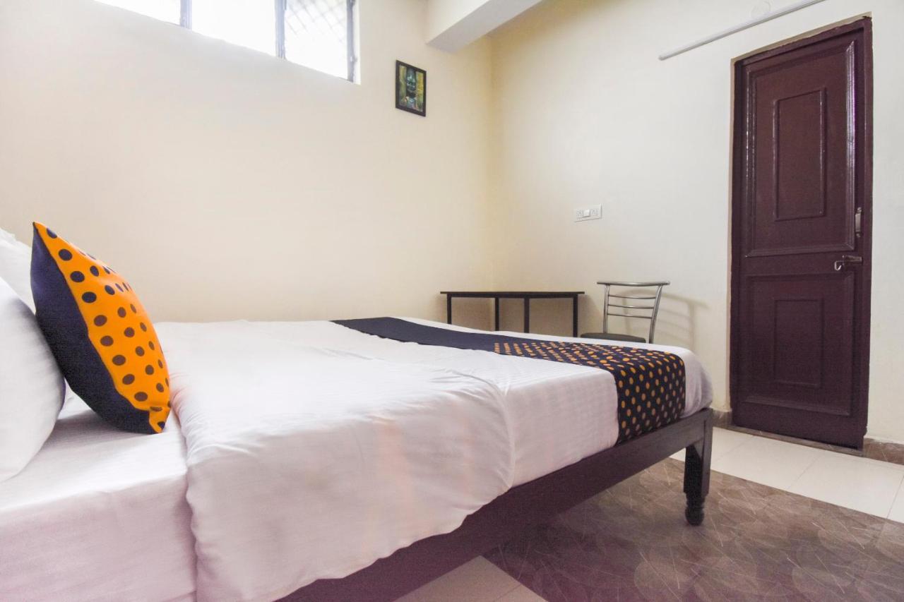 Spot On 70295 Sky Inn Jalandhar Exterior foto